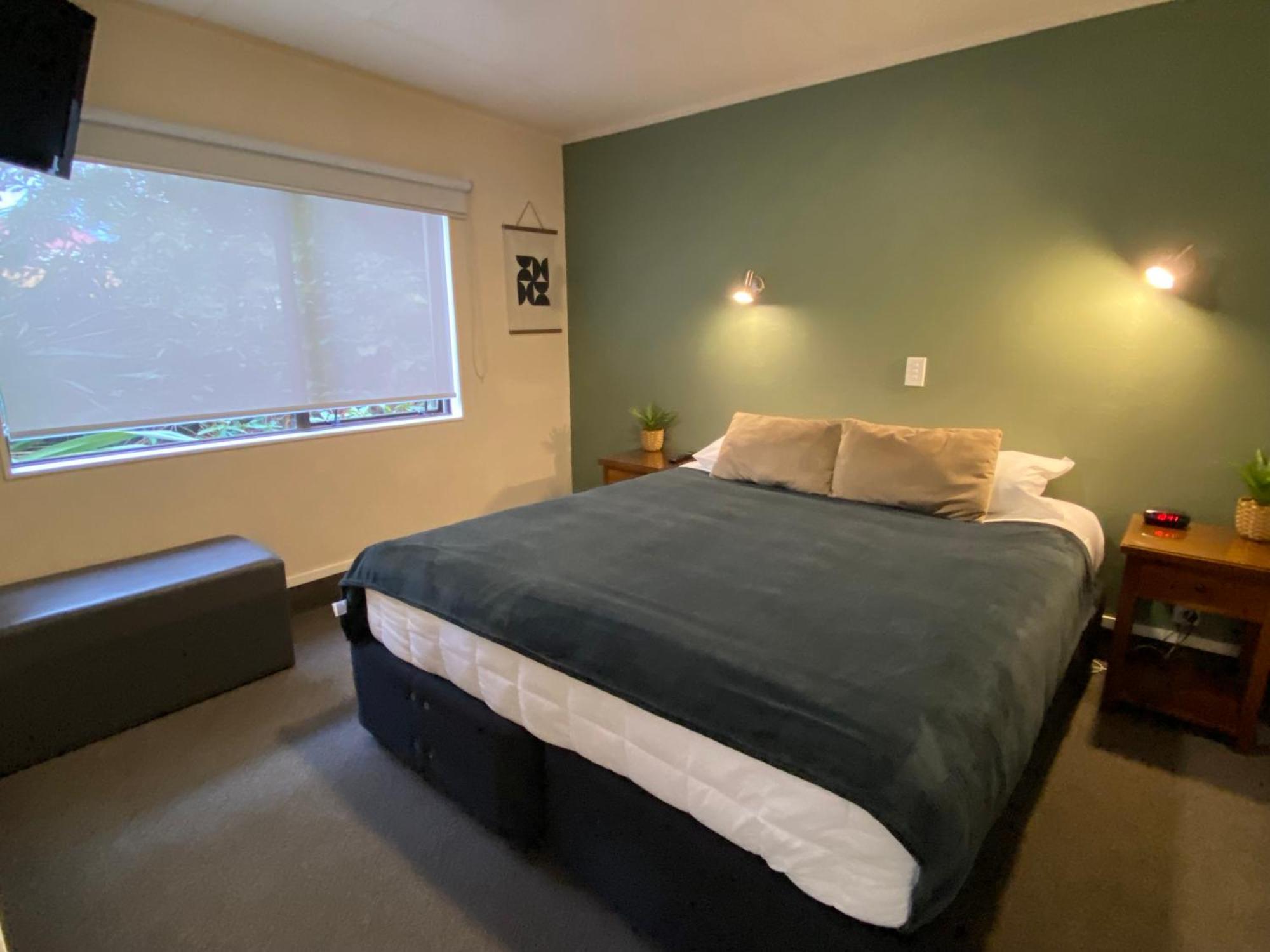 Commodore Motel Dunedin Exterior foto